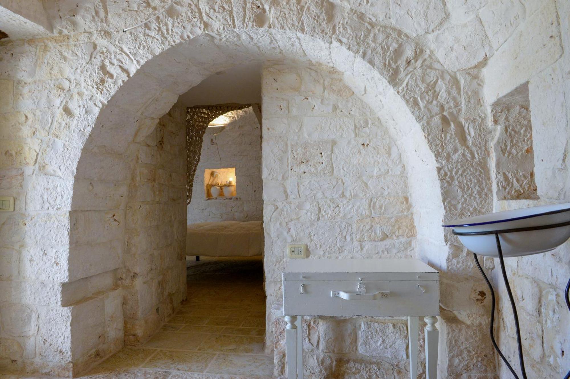 Trulli Lisanna - Exclusive Private Pool And Rooms Up To 10 People Antonelli Buitenkant foto