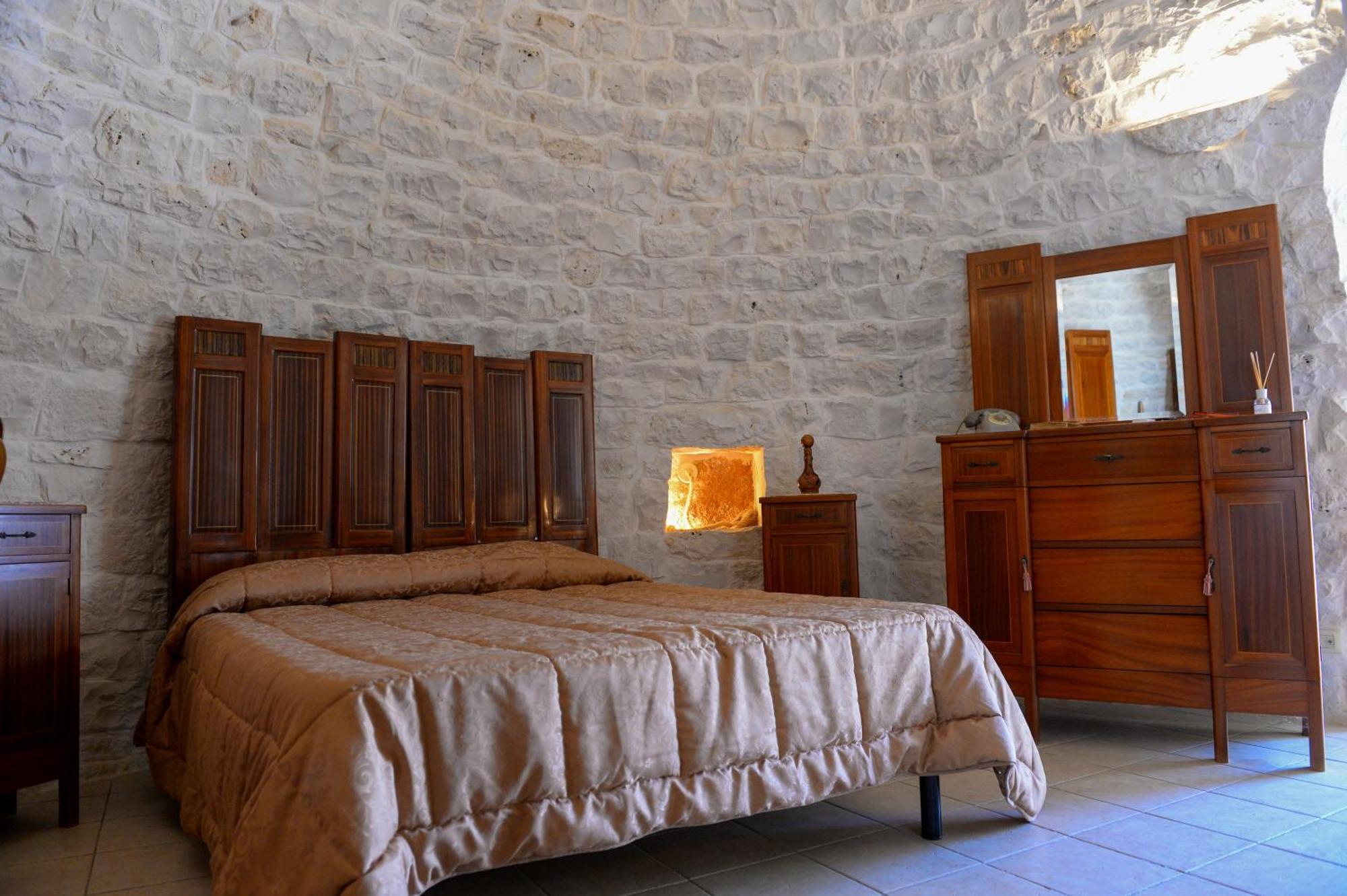 Trulli Lisanna - Exclusive Private Pool And Rooms Up To 10 People Antonelli Buitenkant foto